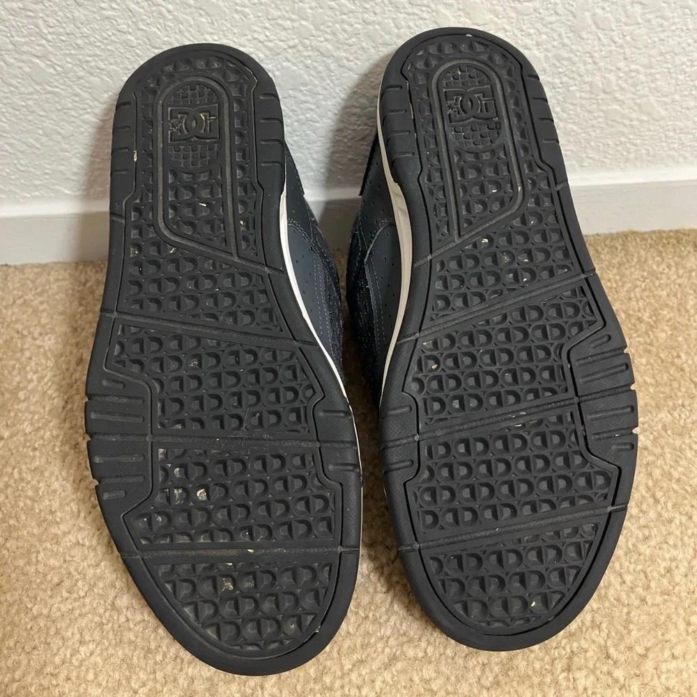 Mens‎ DC Stag Skate Shoes Size 9.5 Black Grey Trainers Skateboarding